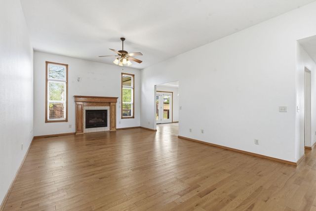 3551 W Cole Street, Battlefield, MO 65619