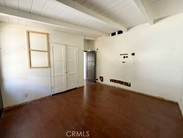 15741 Wyandotte Street, Van Nuys, CA 91406