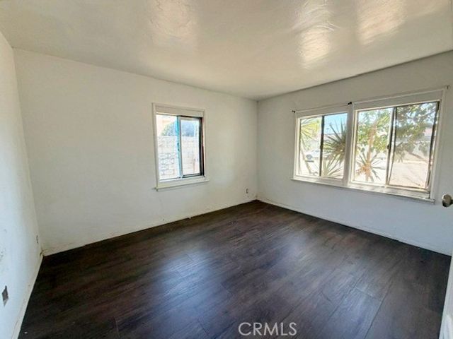 15741 Wyandotte Street, Van Nuys, CA 91406
