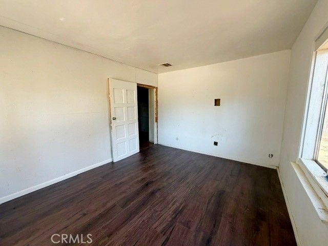 15741 Wyandotte Street, Van Nuys, CA 91406