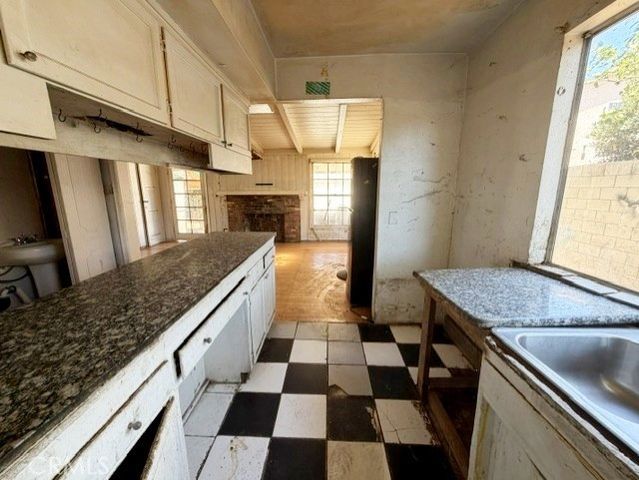 15741 Wyandotte Street, Van Nuys, CA 91406