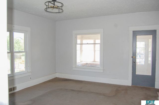 6516 Aylesworth Avenue, Lincoln, NE 68505