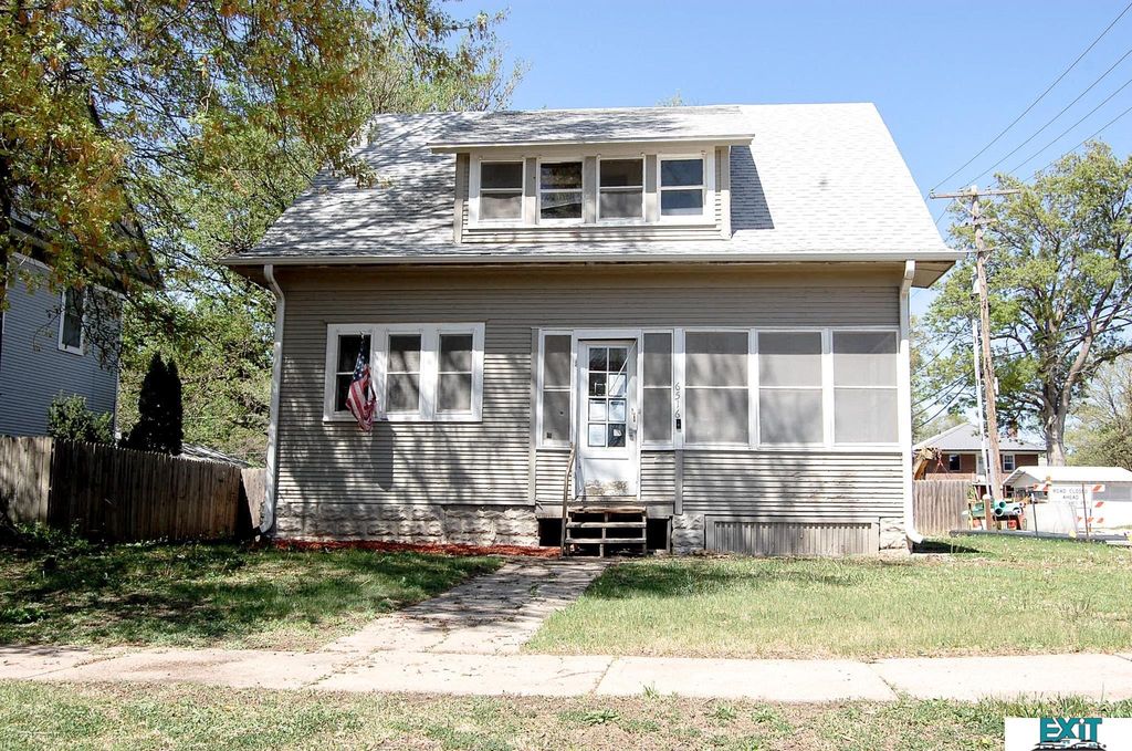 6516 Aylesworth Avenue, Lincoln, NE 68505