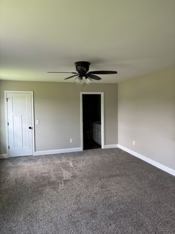 260 Wheel Rd, Shelbyville, TN 37160