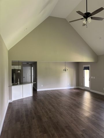 260 Wheel Rd, Shelbyville, TN 37160