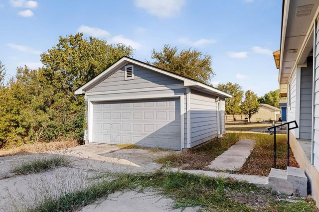 12220 Briarcreek LOOP, Manor, TX 78653