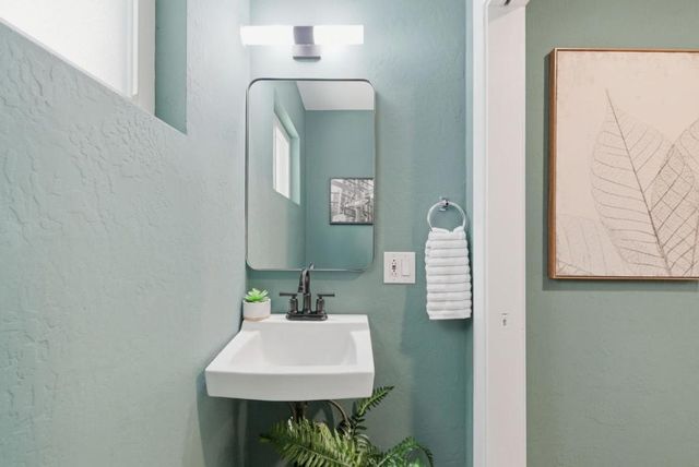 141 Fairmead Lane, Los Gatos, CA 95032