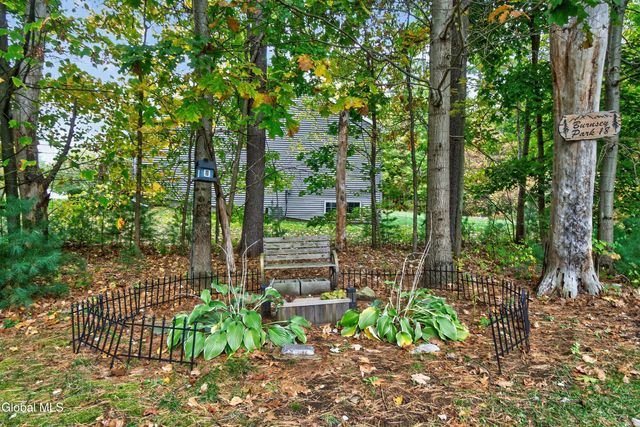 18 Amber Lane, Moreau, NY 12828