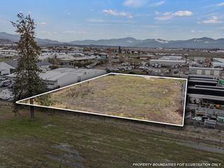 5610 Table Rock Road, Central Point, OR 97502