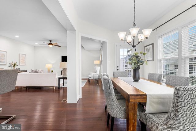 319 QUARRY POINT RD, Malvern, PA 19355