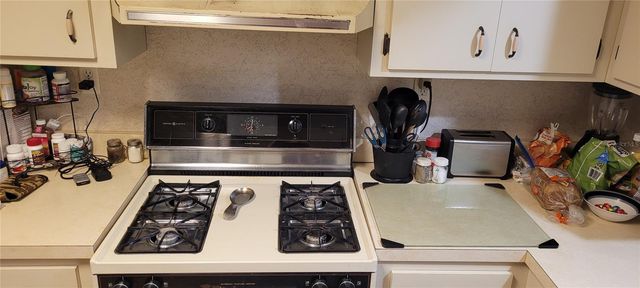 1913 MELODY DRIVE, Holiday, FL 34691