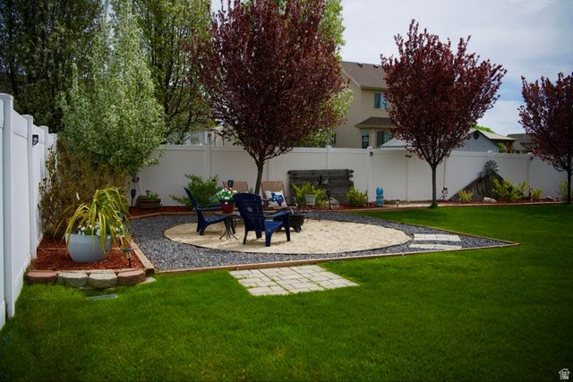 1458 N 2400 W, Clinton, UT 84015