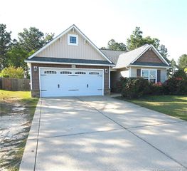 223 Angel Oak Drive, Bunnlevel, NC 28323