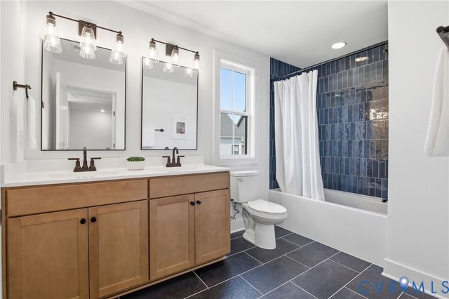 4806 Lake Summer Loop, Moseley, VA 23120