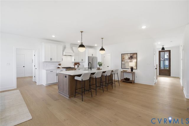 4806 Lake Summer Loop, Moseley, VA 23120