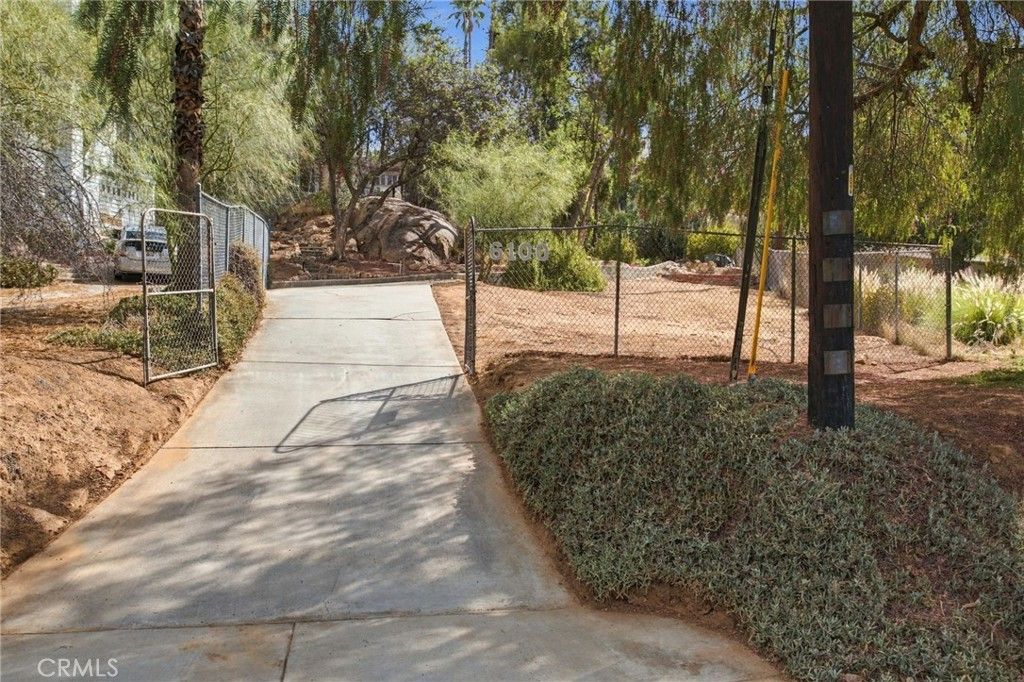 6100 Pachappa Drive, Riverside, CA 92506