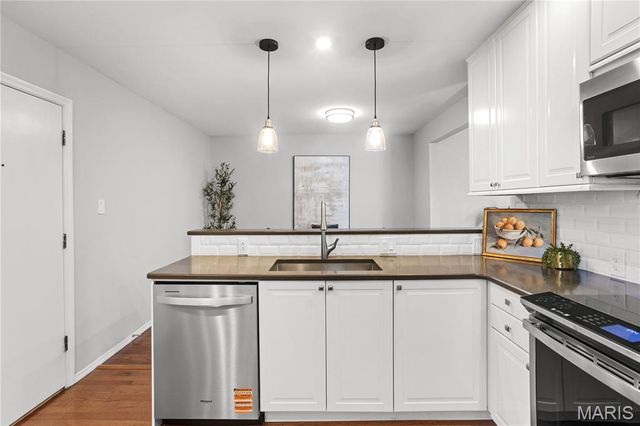 1541 Milbridge Drive, Chesterfield, MO 63017