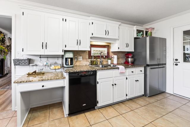 16 Newcastle, Cabot, AR 72023
