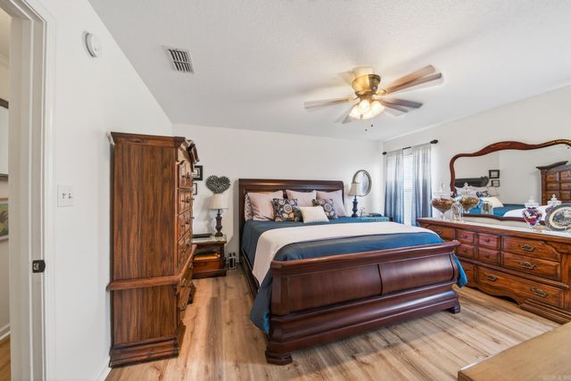16 Newcastle, Cabot, AR 72023