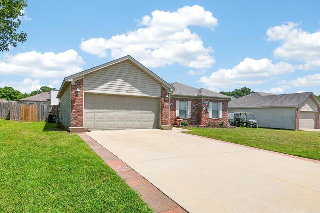 16 Newcastle, Cabot, AR 72023