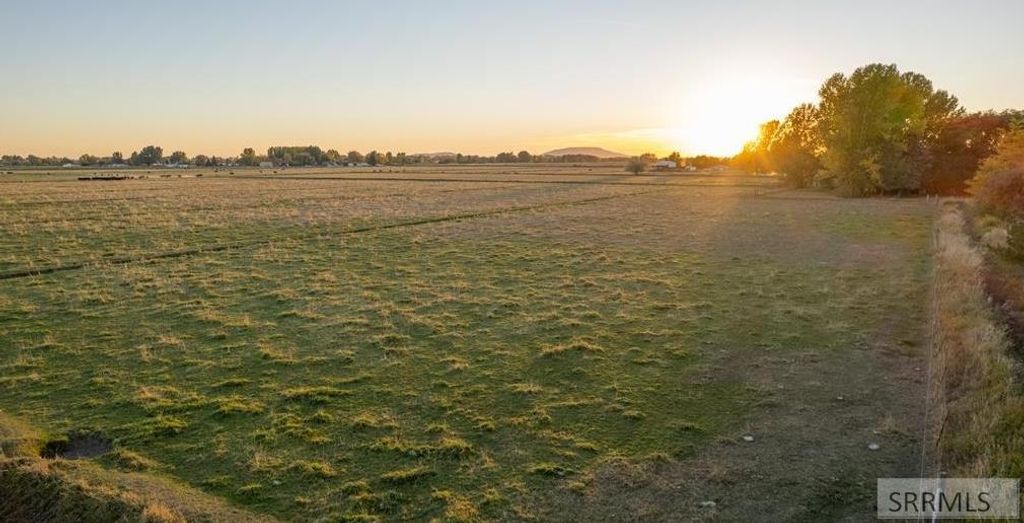 L4B2 W 1000 N, Rexburg, ID 83440