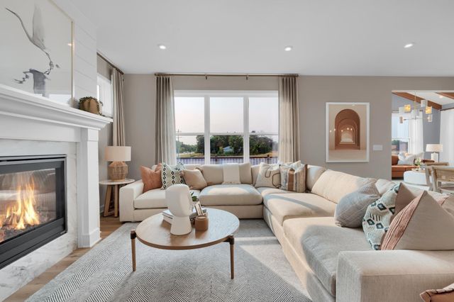 8013 Glenwood Drive, Lino Lakes, MN 55014