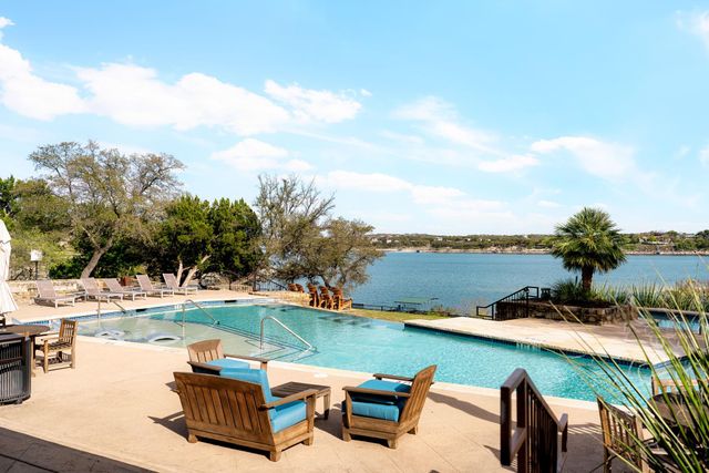 1101 Ivean Pearson RD F201, Lago Vista, TX 78645