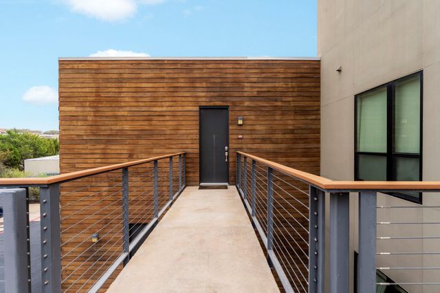 1101 Ivean Pearson RD F201, Lago Vista, TX 78645