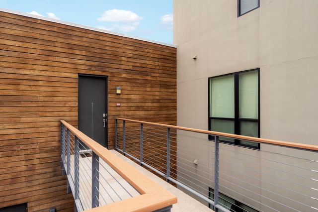 1101 Ivean Pearson RD F201, Lago Vista, TX 78645