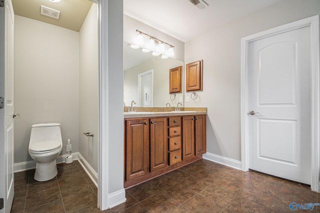 618 Summer Cove Circle NW, Madison, AL 35757