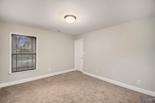 618 Summer Cove Circle NW, Madison, AL 35757