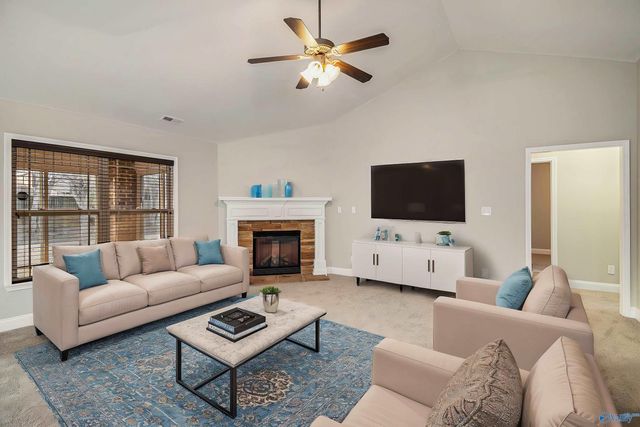 618 Summer Cove Circle NW, Madison, AL 35757