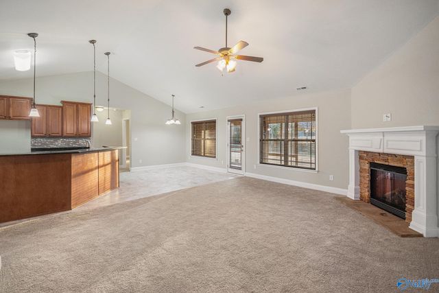 618 Summer Cove Circle NW, Madison, AL 35757