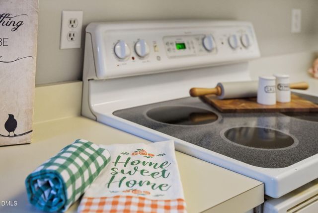 5946 Carmel Lane, Raleigh, NC 27609