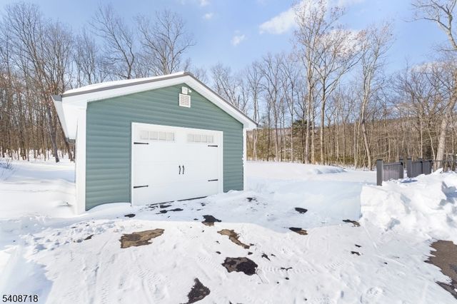 8 Worthington Rd, Frankford Twp., NJ 07826