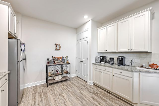 311 Coopers Hawk Drive, Summerville, SC 29483