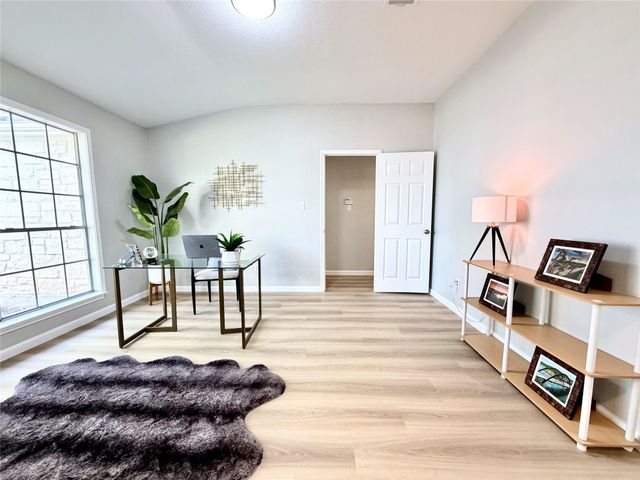 2417 Hallie LN, Round Rock, TX 78664