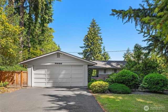 7920 NE 26th Street, Medina, WA 98039