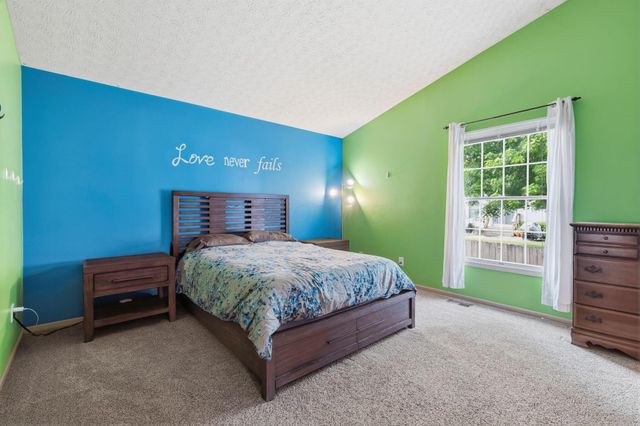 6306 Leslie Anne Court, Grove City, OH 43123