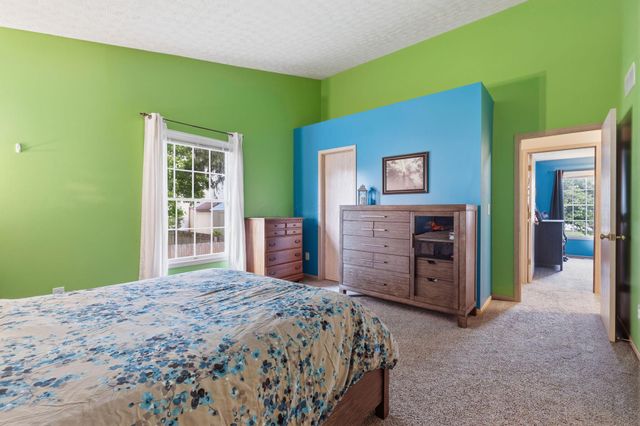6306 Leslie Anne Court, Grove City, OH 43123