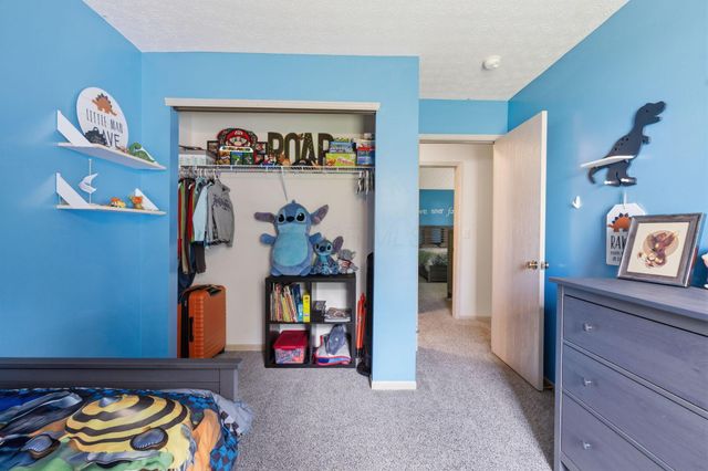 6306 Leslie Anne Court, Grove City, OH 43123