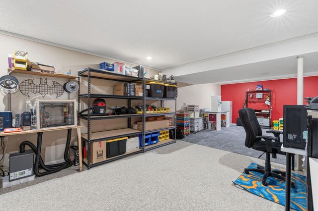 6306 Leslie Anne Court, Grove City, OH 43123