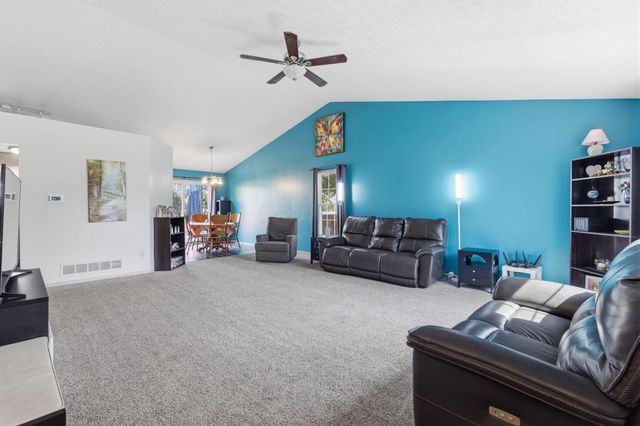 6306 Leslie Anne Court, Grove City, OH 43123