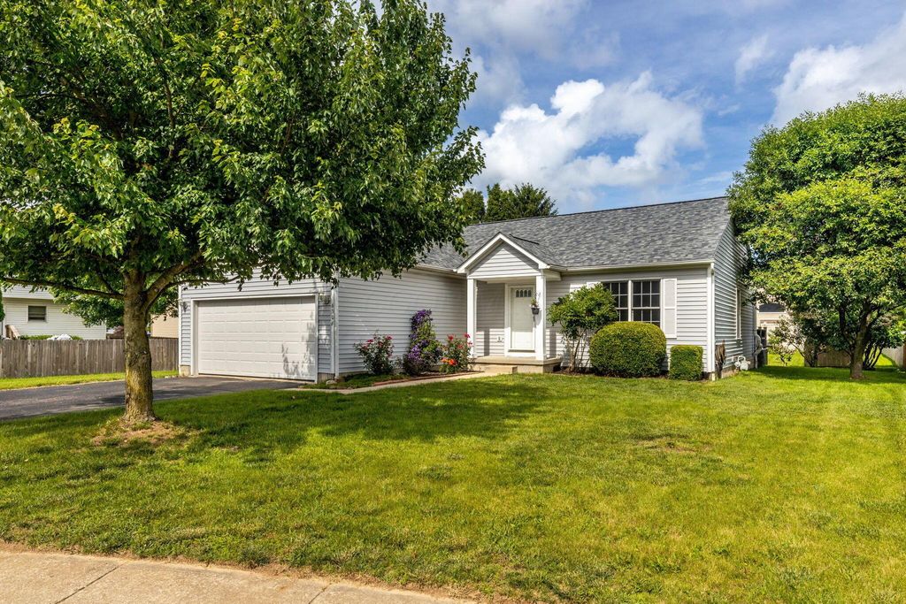 6306 Leslie Anne Court, Grove City, OH 43123