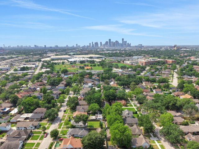1459 Godwin Street, Houston, TX 77023