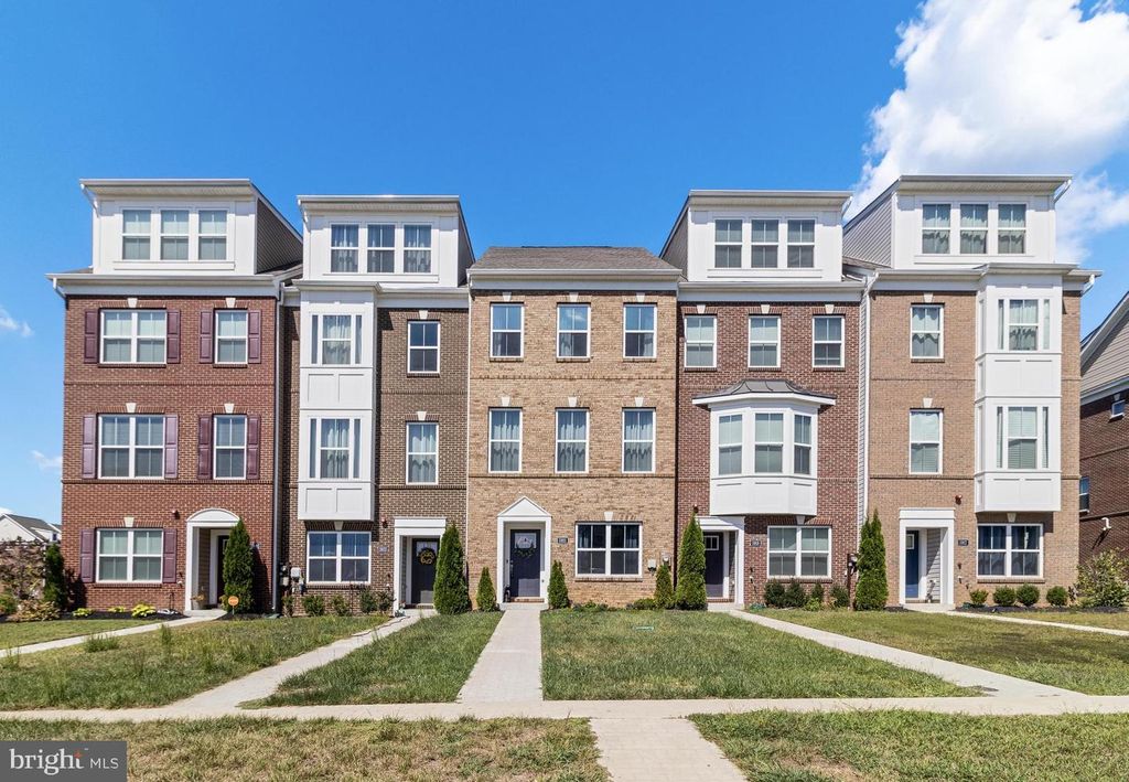 5921 KATE CHOPIN PL, White Plains, MD 20695