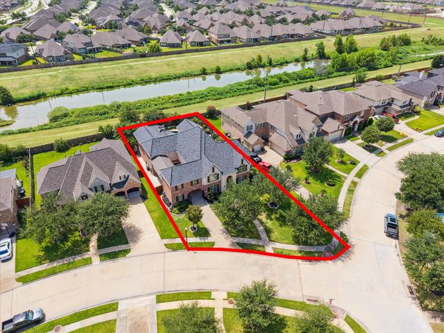 9119 Brownwood Bend Court, Cypress, TX 77433