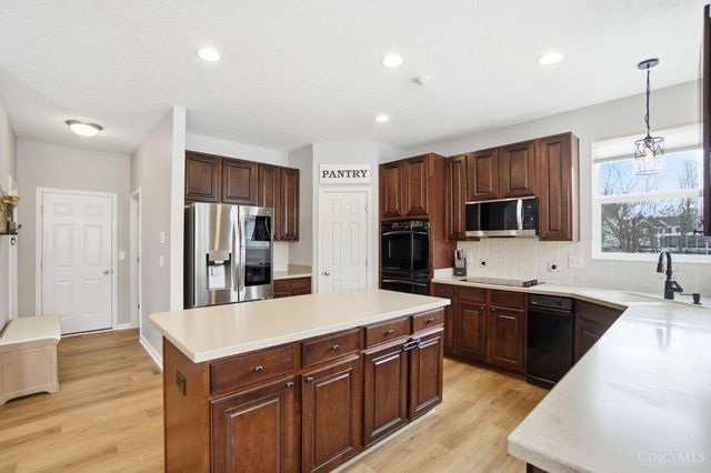 6973 Cottonwood Court, Hamilton Twp, OH 45039