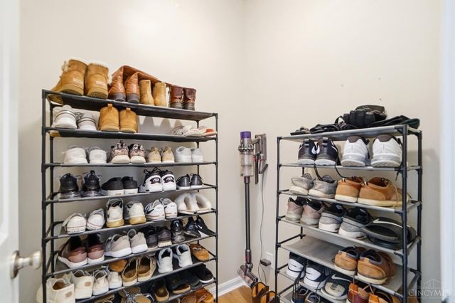 6973 Cottonwood Court, Hamilton Twp, OH 45039