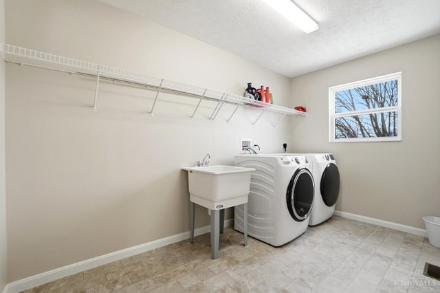 6973 Cottonwood Court, Hamilton Twp, OH 45039